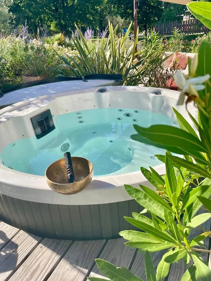 Guest house Maison D'Hotes De Charme Le Clos De La Fontaine Piscine & Spa Labastide-Marnhac France