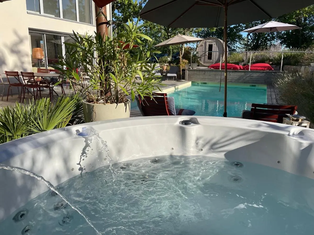 Maison D'Hotes De Charme Le Clos De La Fontaine Piscine & Spa Labastide-Marnhac 0*,